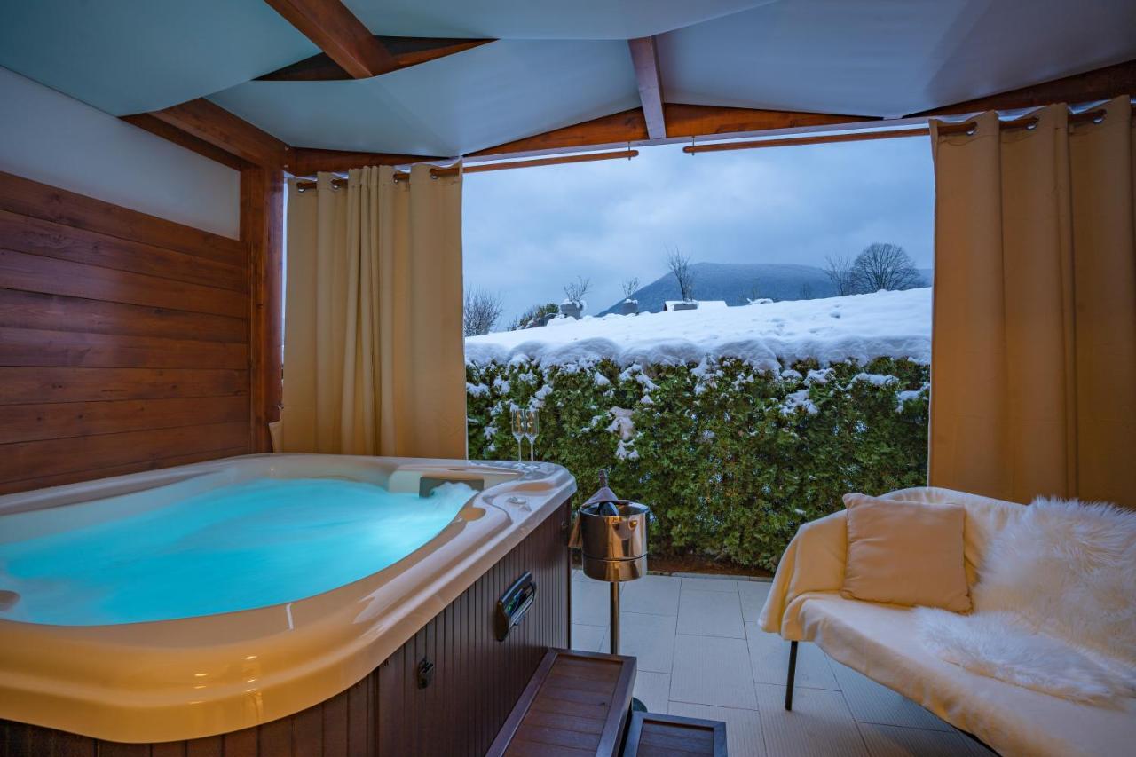 Degenija Hotel 4*