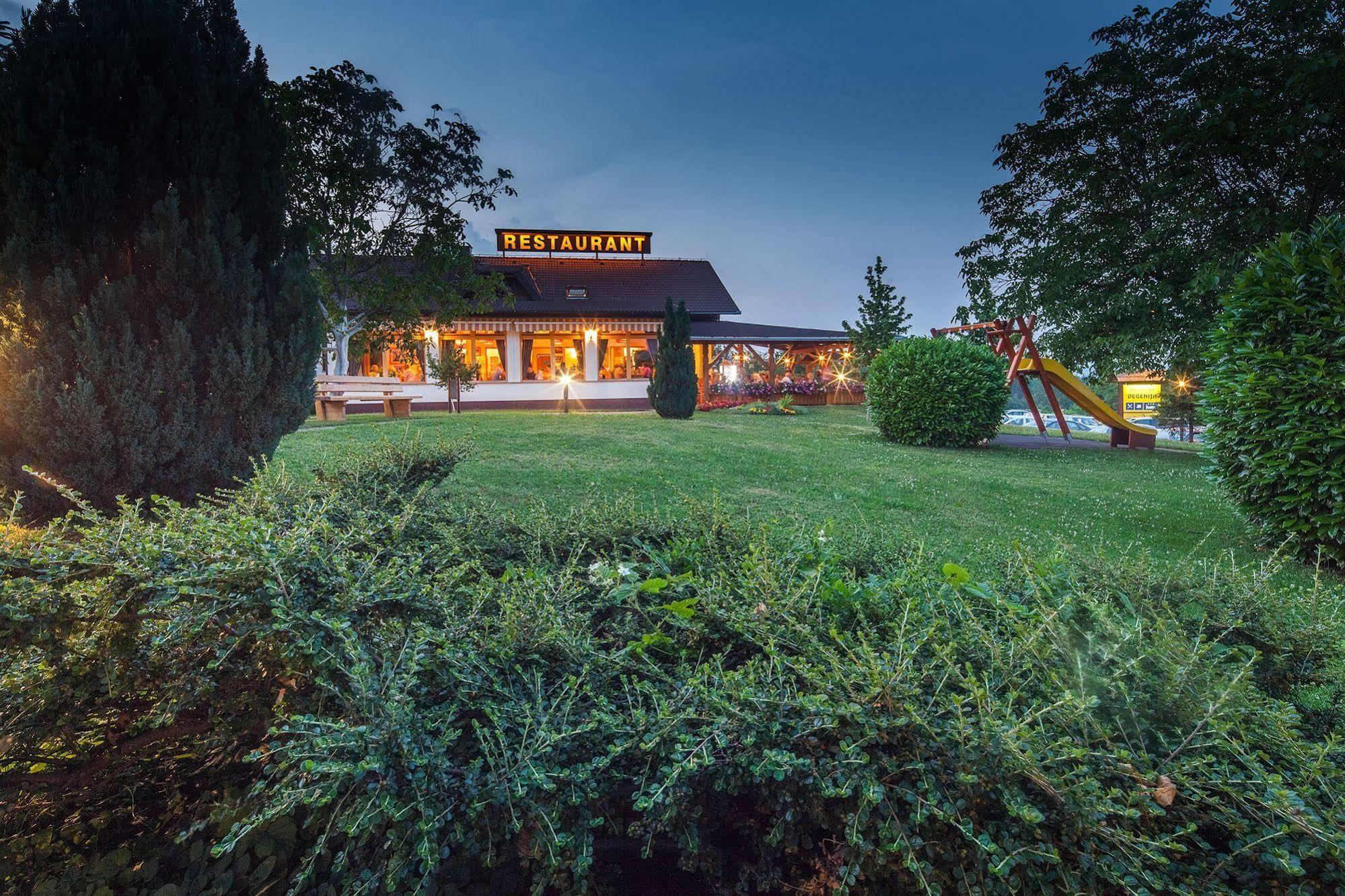 Degenija 4* Selište Drežničko